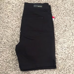 NWT DKNY Bermuda shorts